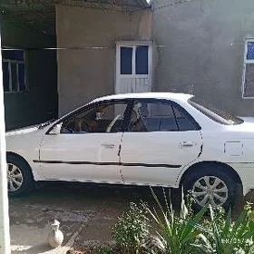 Toyota Carina 1992