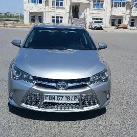 Toyota Camry 2016