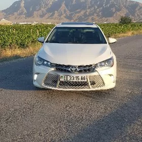 Toyota Camry 2015