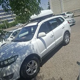 Hyundai Santa Fe 2012