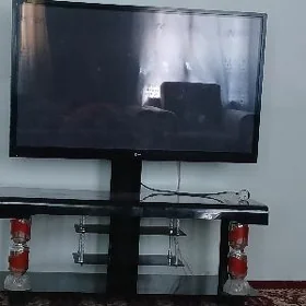 LG