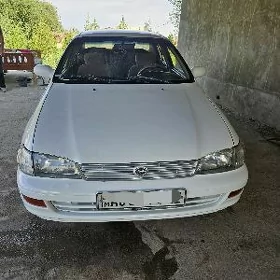 Toyota Corona 1992