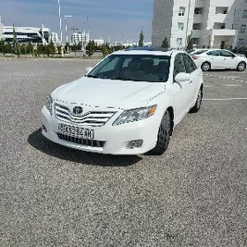 Toyota Camry 2010