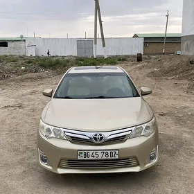Toyota Camry 2012