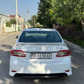 Toyota Corolla 2012