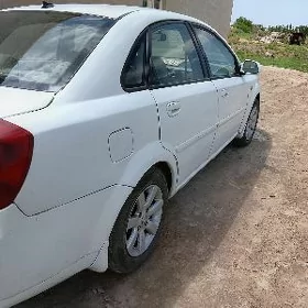 Daewoo Lacetti 2003