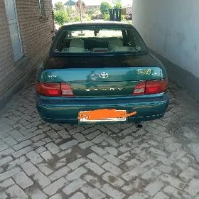 Toyota Camry 1996