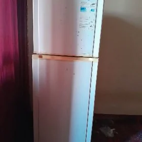 SAMSUNG halodilnik