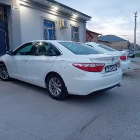 Toyota Camry 2016