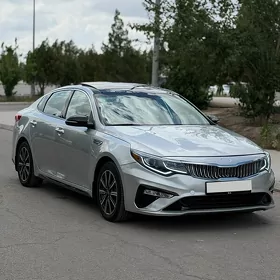 Kia Optima 2019