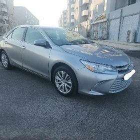 Toyota Camry 2015