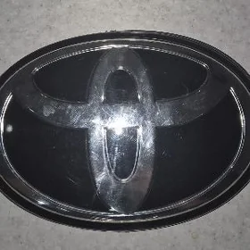 tayota highlander emblema