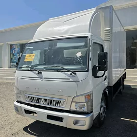 Mitsubishi Canter 2025