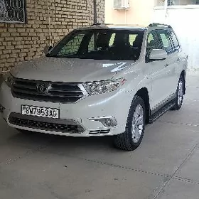 Toyota Highlander 2011