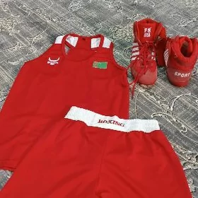 BOKS EŚIK