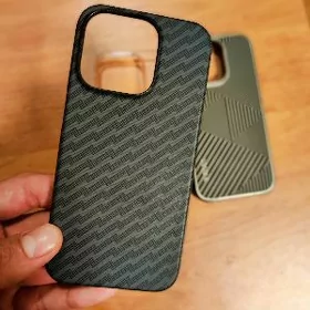 iphone 15pro cehol