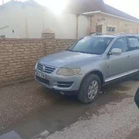Volkswagen Touareg 2004
