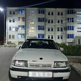 Opel Vectra 1992