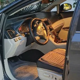 Toyota Venza 2011
