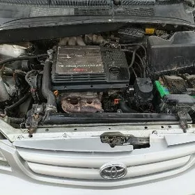 Toyota Sienna 2002