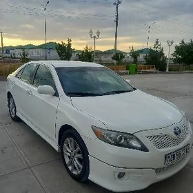 Toyota Camry 2010
