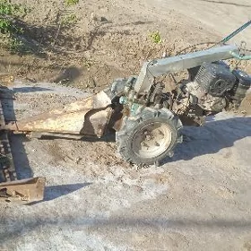 traktor 190