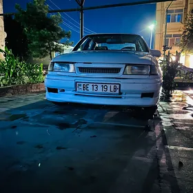 Opel Vectra 1991
