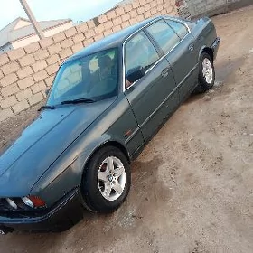 BMW 525 1989