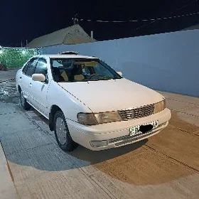 Nissan Sunny 1998