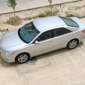 Toyota Camry 2011