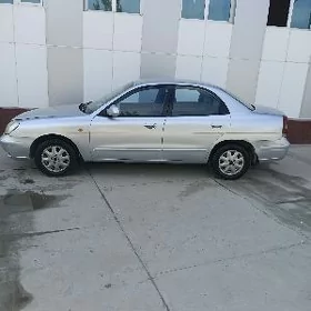 Daewoo Nubira 2001