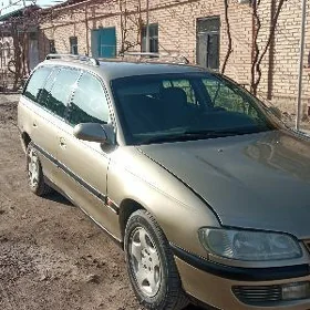 Opel Omega 1997