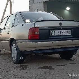 Opel Vectra 1991