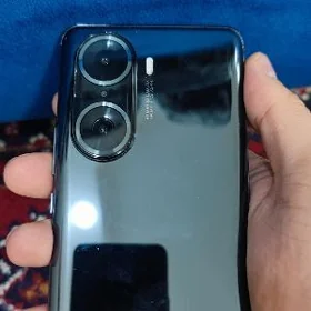 Honor 60 pro 8/256