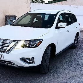 Nissan Pathfinder 2020
