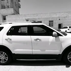 Ford Explorer 2013