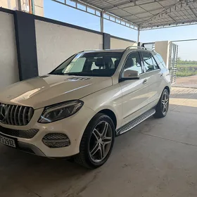 Mercedes-Benz GLE 43 2016