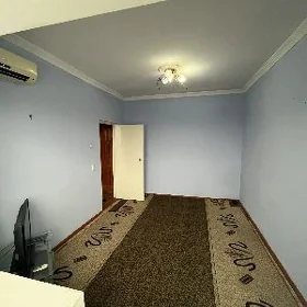 8 mkr 1 komnat