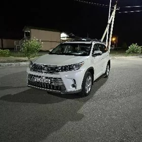 Toyota Highlander 2017