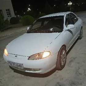 Hyundai Elantra 1998