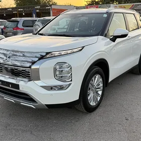 Mitsubishi Outlander 2026