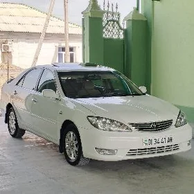 Toyota Camry 2003