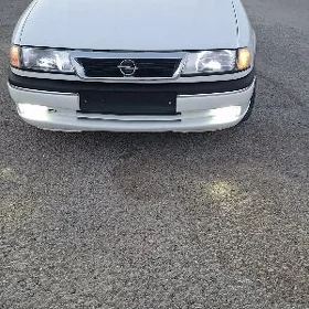 Opel Vectra 1992