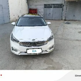 Kia Cadenza 2019