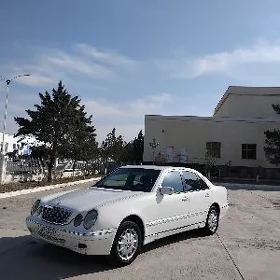 Mercedes-Benz E280 2001