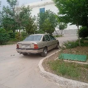Opel Vectra 1991