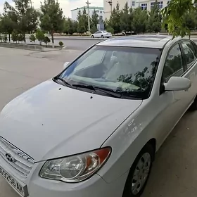 Hyundai Elantra 2010