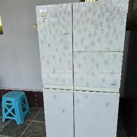 холодильник LG