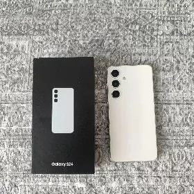 Samsung S24