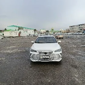 Toyota Avalon 2019